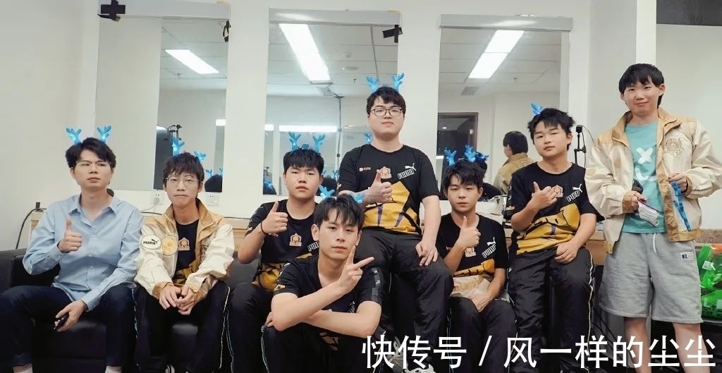 了强烈的进 了强烈的进