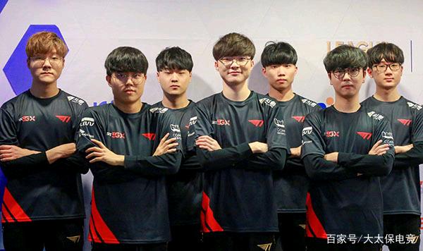 队即将展开 队即将展开