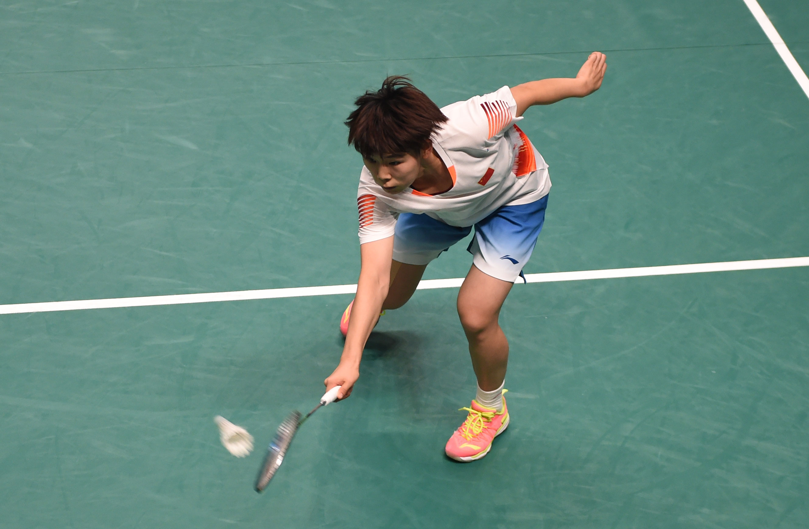 赛中的一个 赛中的一个