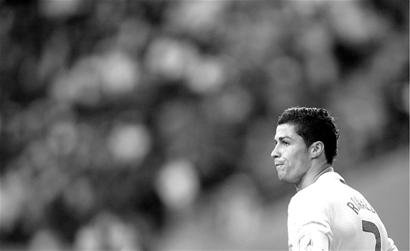 阶层流动呈 阶层流动呈