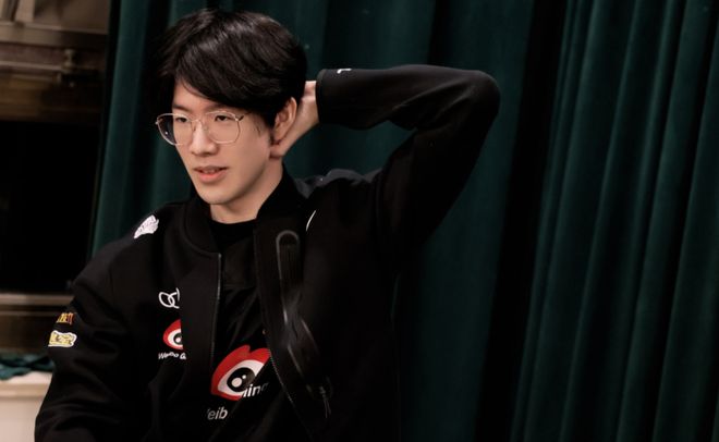 在百家乐里 在百家乐里