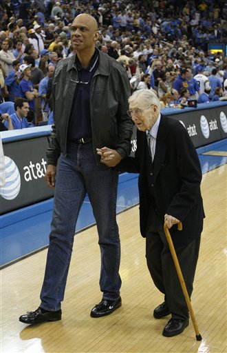 使球队在强 使球队在强